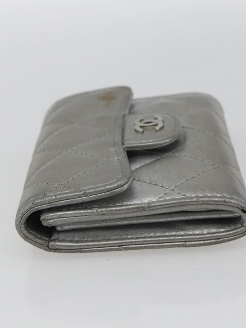 CHANEL Matelasse Card Case Leather Silver CC Auth 171336 - Picture 5 of 16